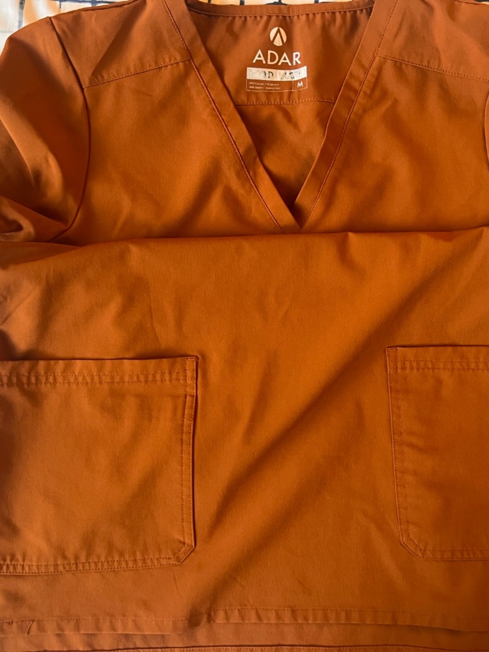 Adar Addition Scrub set - Picture 3 of 10